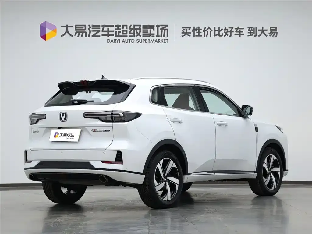 Changan CS55PLUS — фото 3