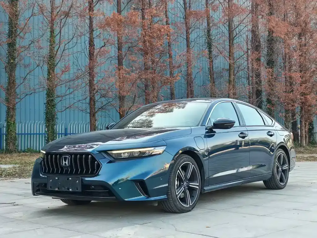 Honda Inspire PHEV