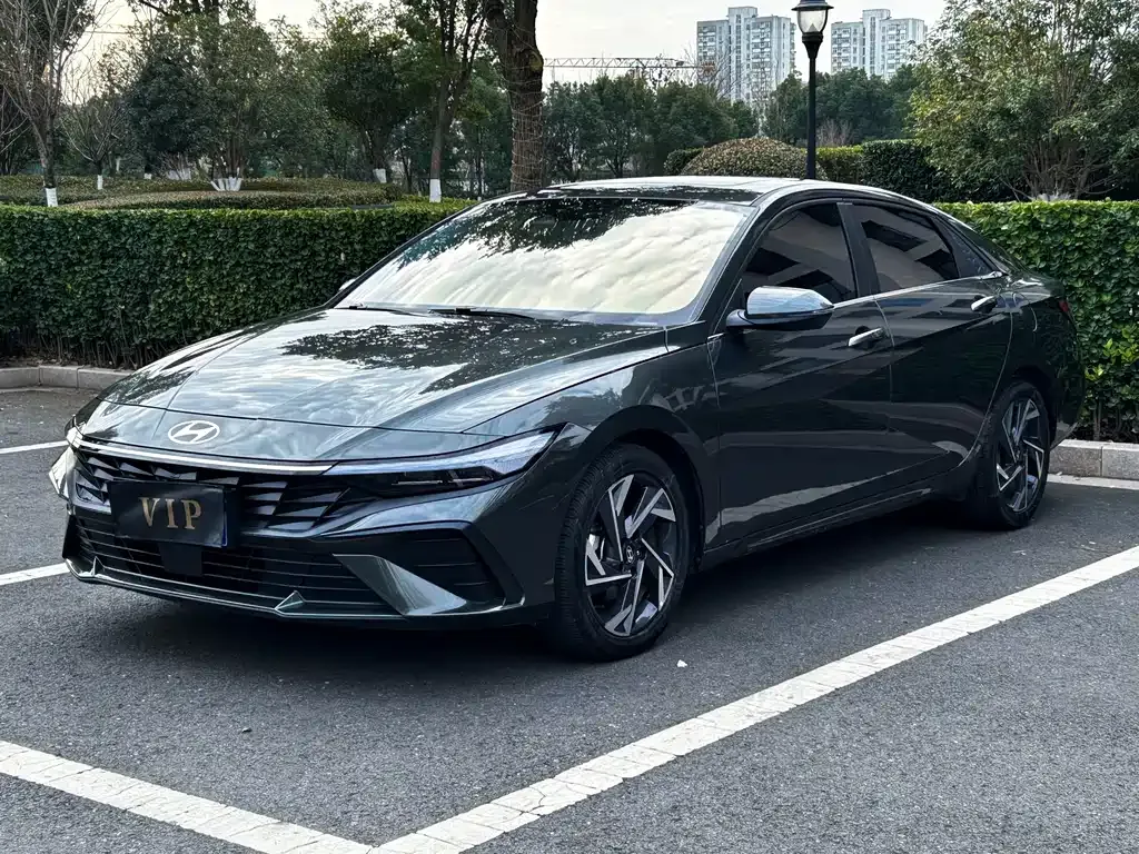 Hyundai Elantra 2024 из CN, фото 1