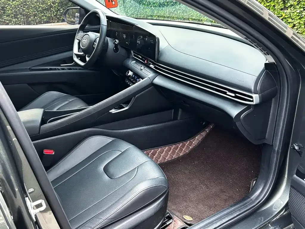 Hyundai Elantra 2024 из CN, фото 7