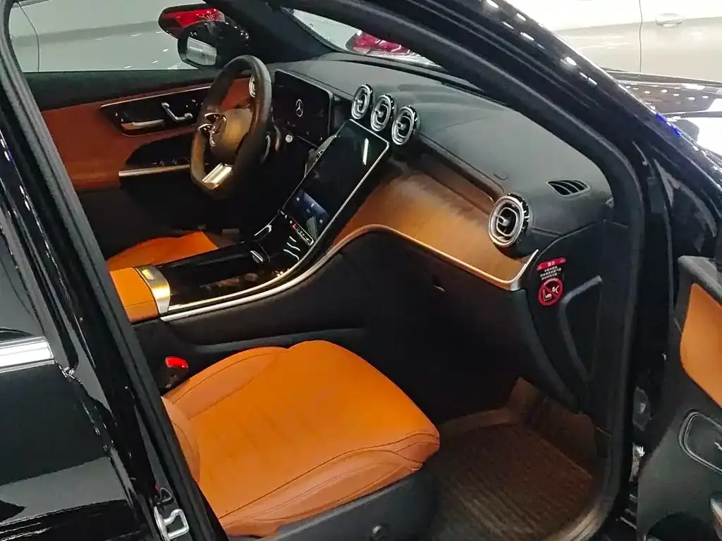 Mercedes-Benz GLC 2024 из CN, фото 10
