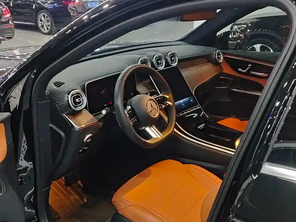 Mercedes-Benz GLC 2024 из CN, фото 5