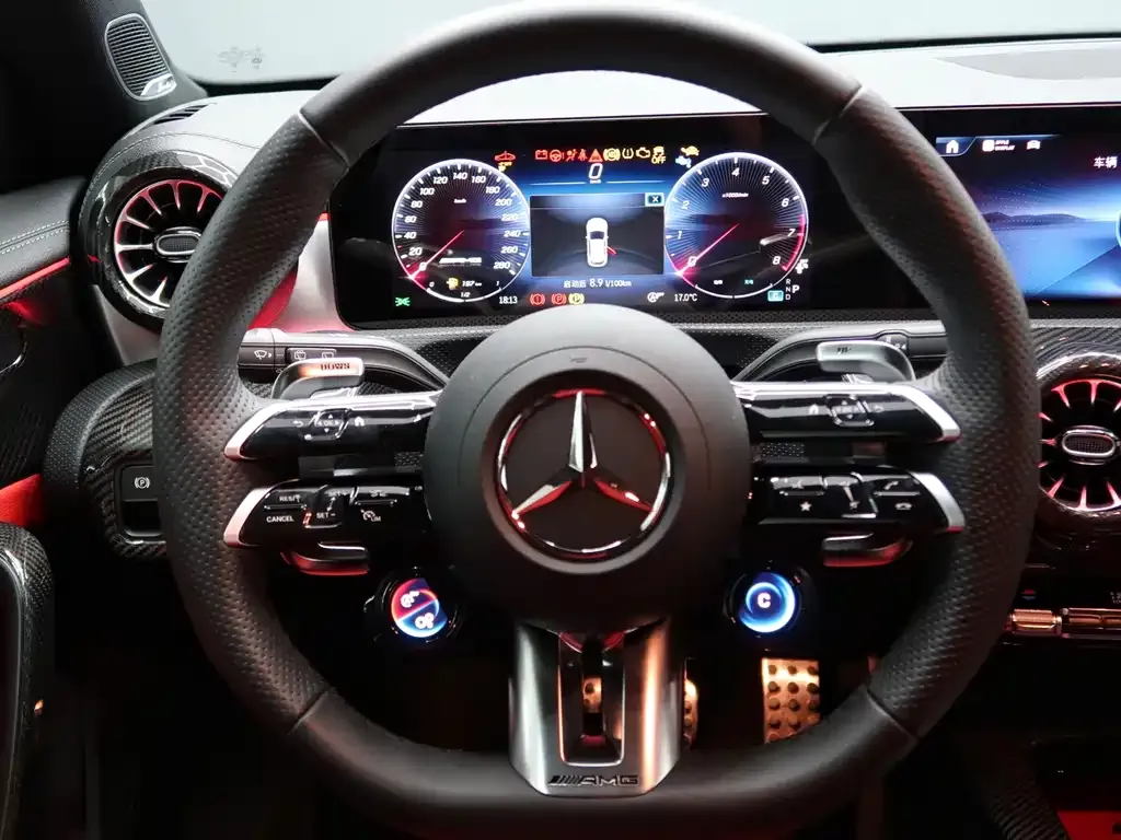 Mercedes-Benz A-Class AMG (Import) 2025 из CN, фото 2