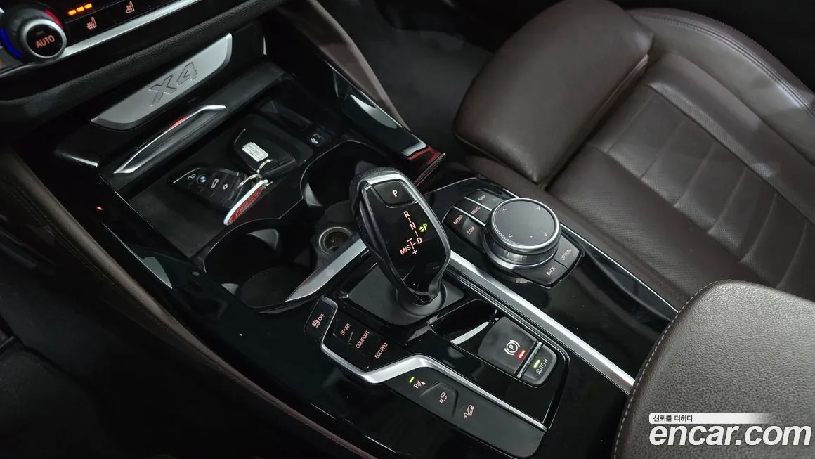 BMW X4 2021 из KR, фото 8