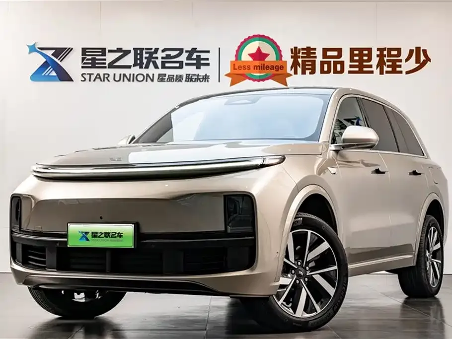 Li Auto L8 2023 из CN, фото 1