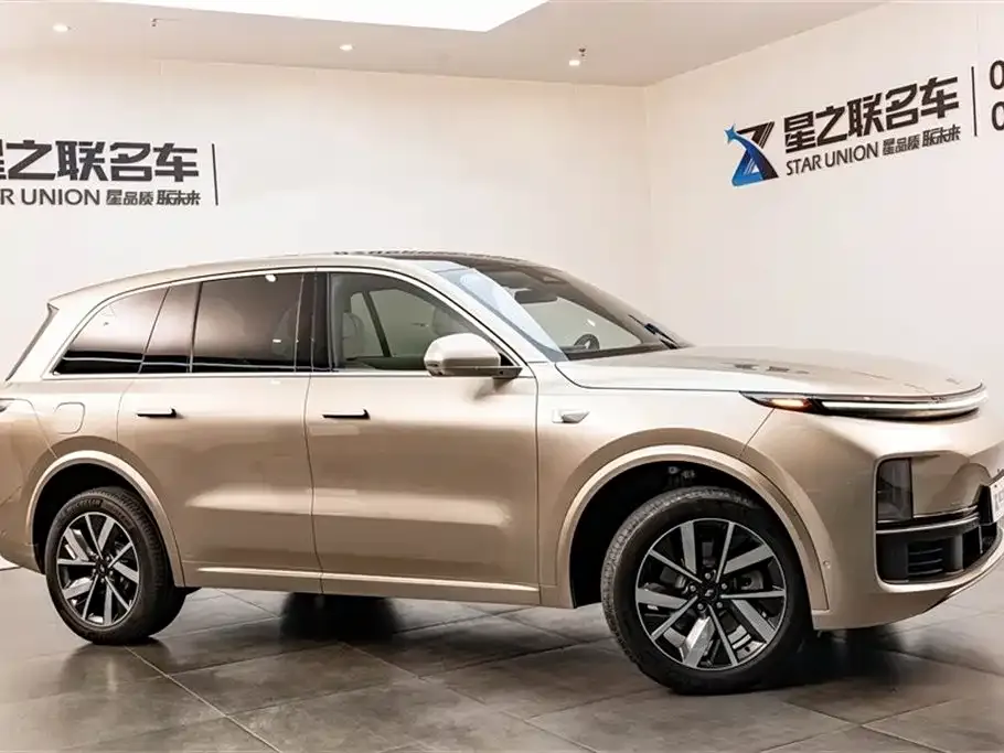 Li Auto L8 2023 из CN, фото 3