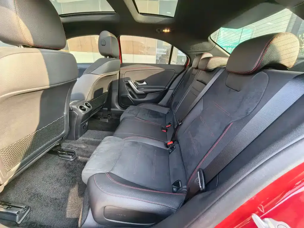 Mercedes-Benz A-Class 2024 из CN, фото 3