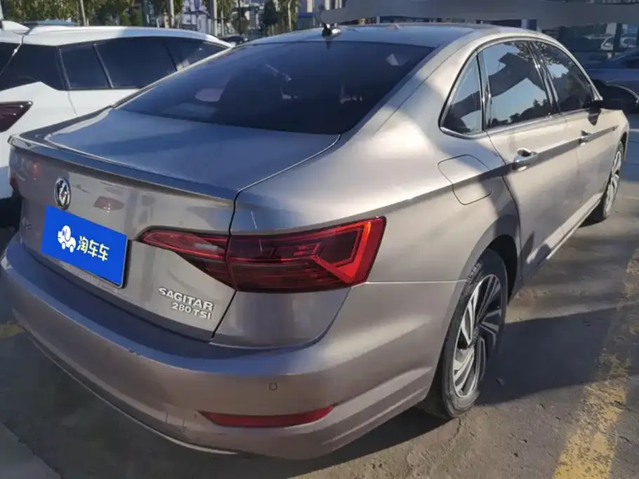 Volkswagen Sagitar 2022 из CN, фото 5