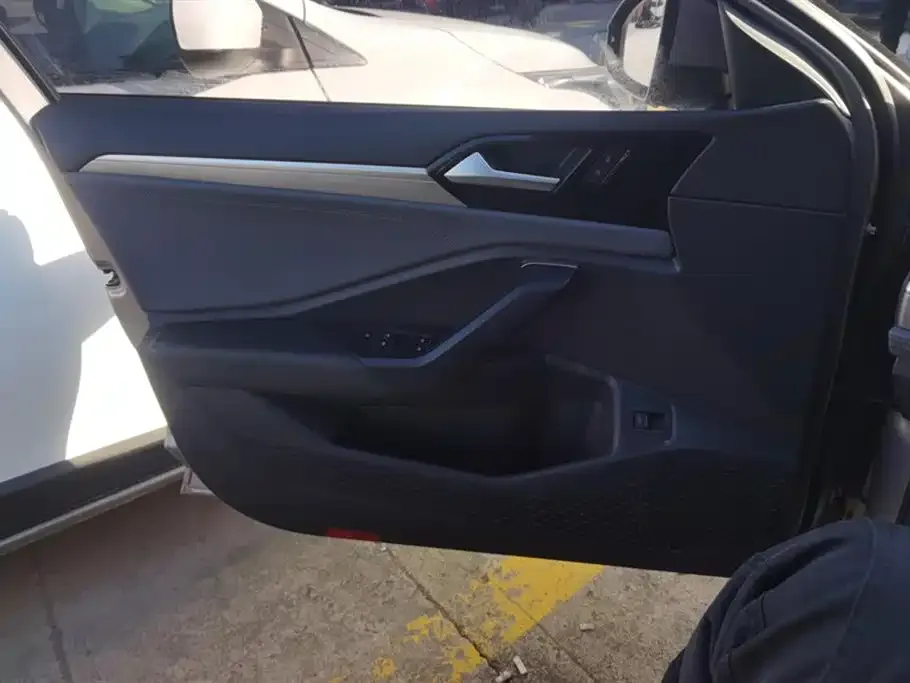 Volkswagen Sagitar 2022 из CN, фото 2