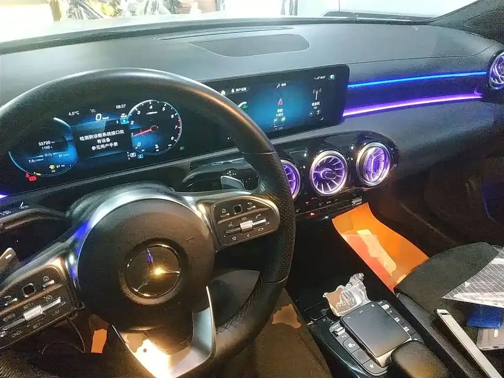 Mercedes-Benz A-Class 2023 из CN, фото 9