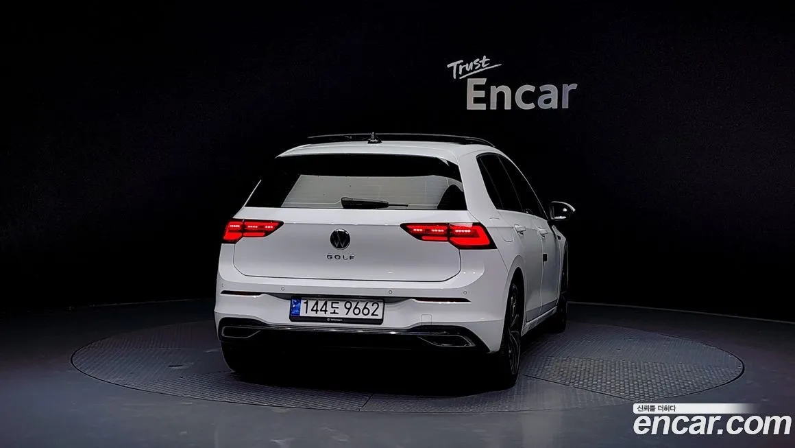 Volkswagen Golf 2022 из KR, фото 4