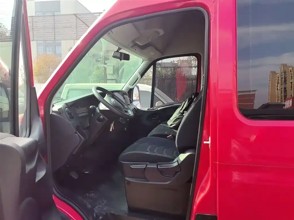 IVECO Ousheng 2024 из CN, фото 7