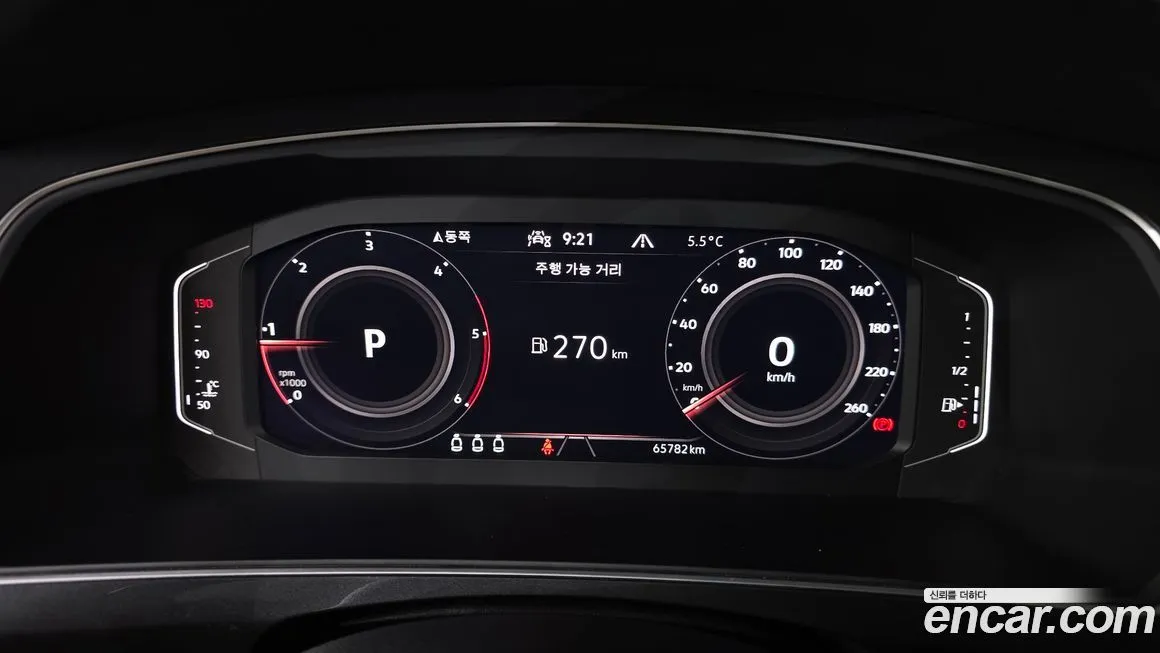 Volkswagen Tiguan — фото 8