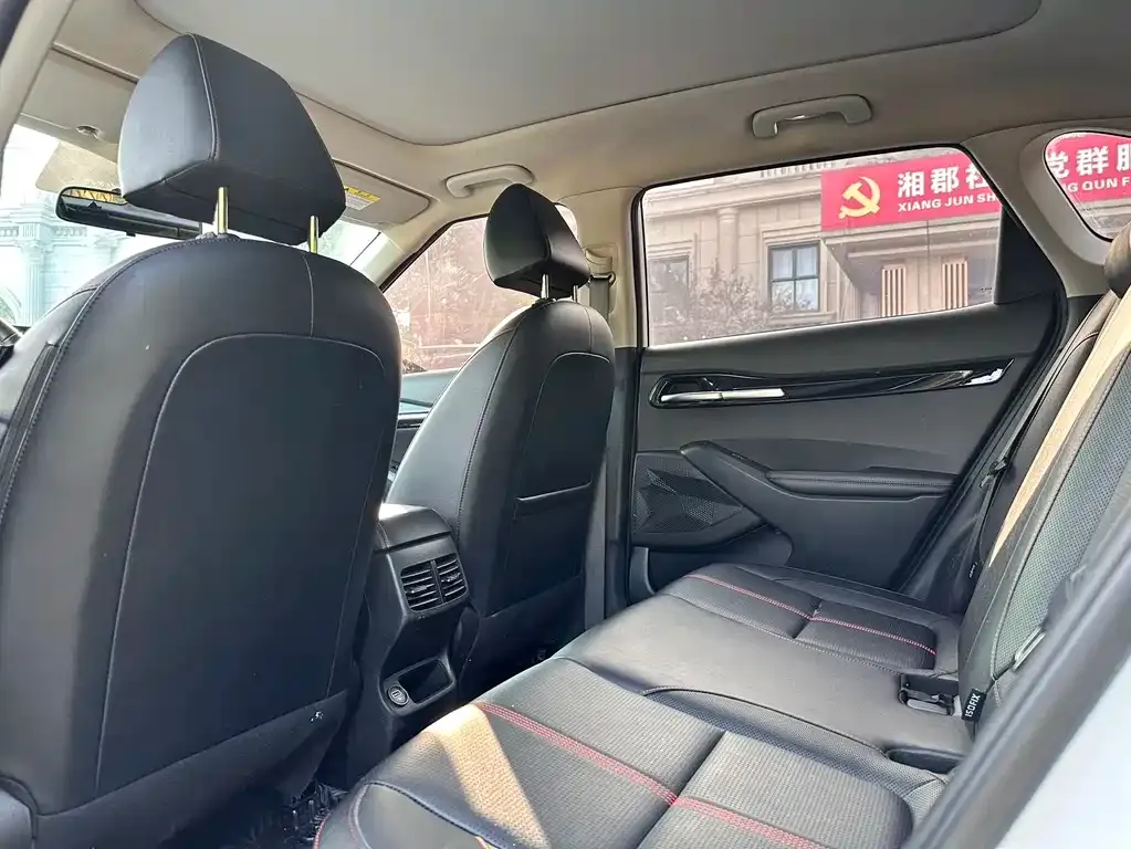 Kia KX3 2021 из CN, фото 8