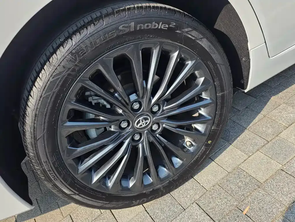 Toyota Avalon 2025 из CN, фото 9