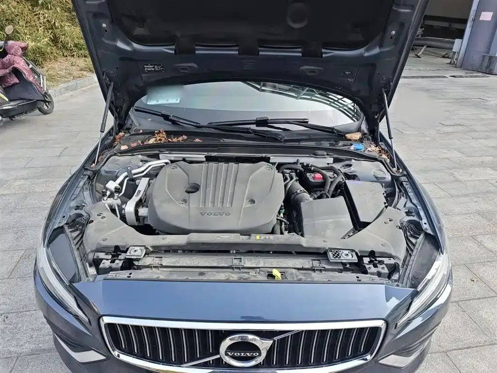 Volvo S60 2022 из CN, фото 10