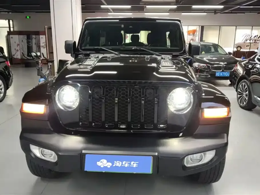 Jeep Wrangler PHEV 2022 из CN, фото 6