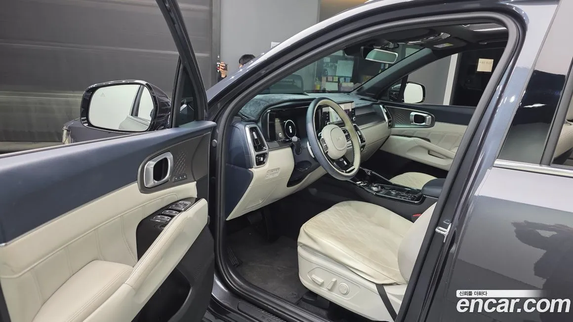 Kia Sorento — фото 10