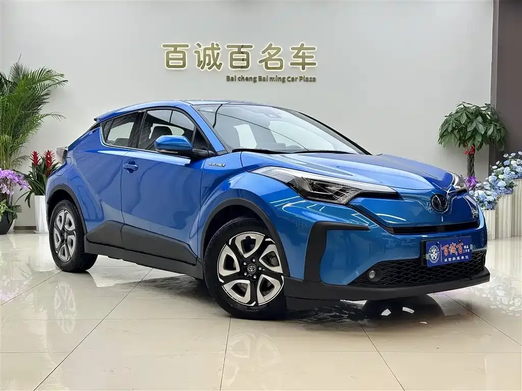 Toyota C-HR EV 2021 из CN, фото 10