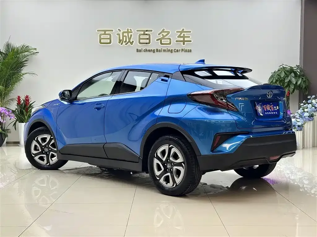Toyota C-HR EV 2021 из CN, фото 5