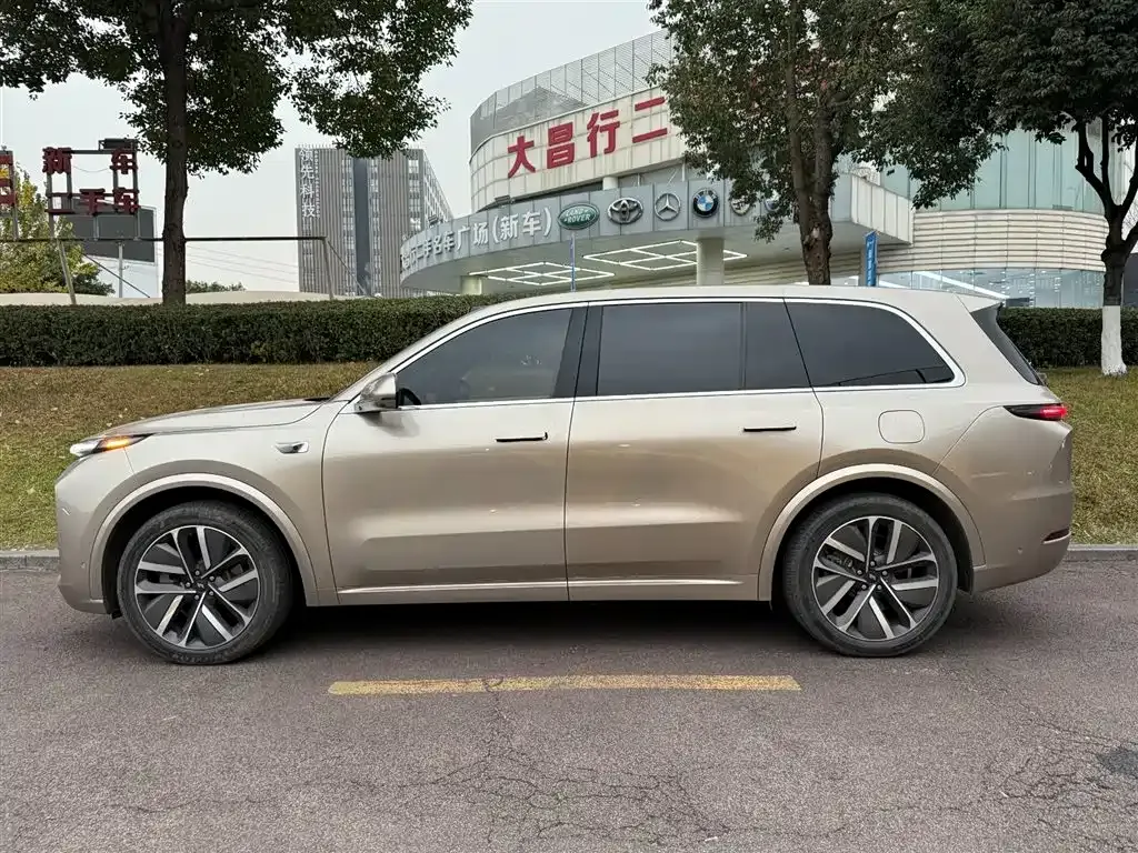 Li Auto L9 2023 из CN, фото 8