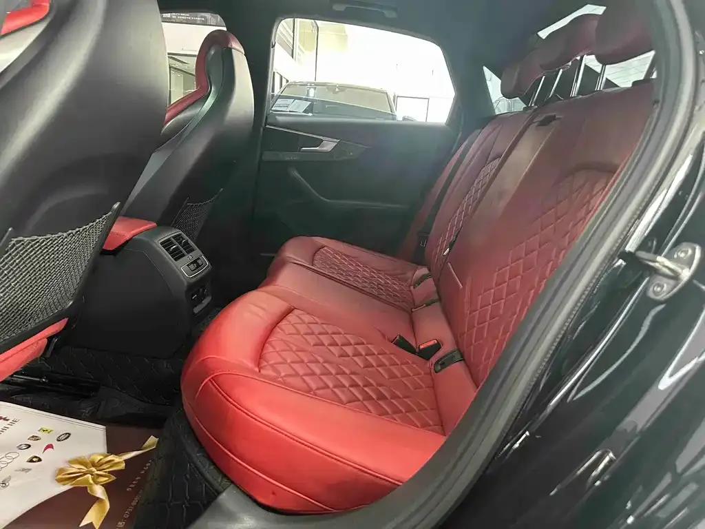 Audi S4 2022 из CN, фото 2