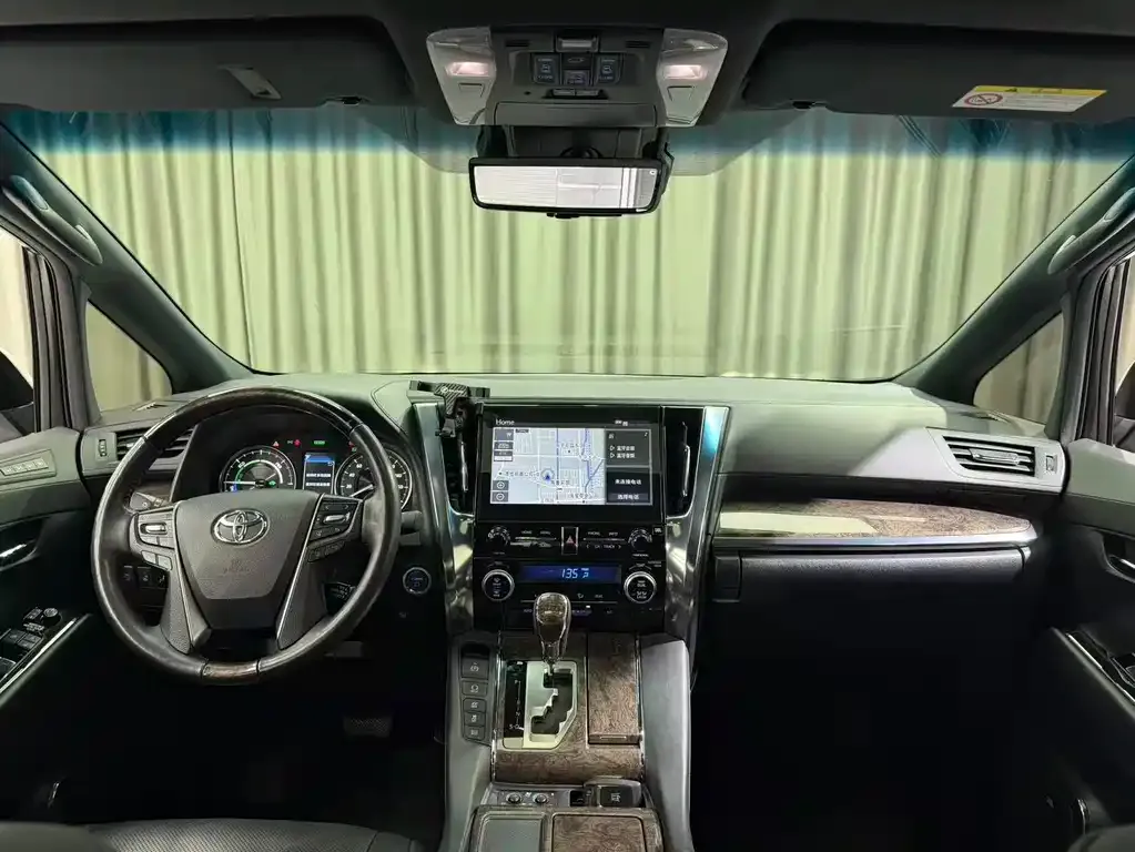 Toyota Vellfire 2023 из CN, фото 7