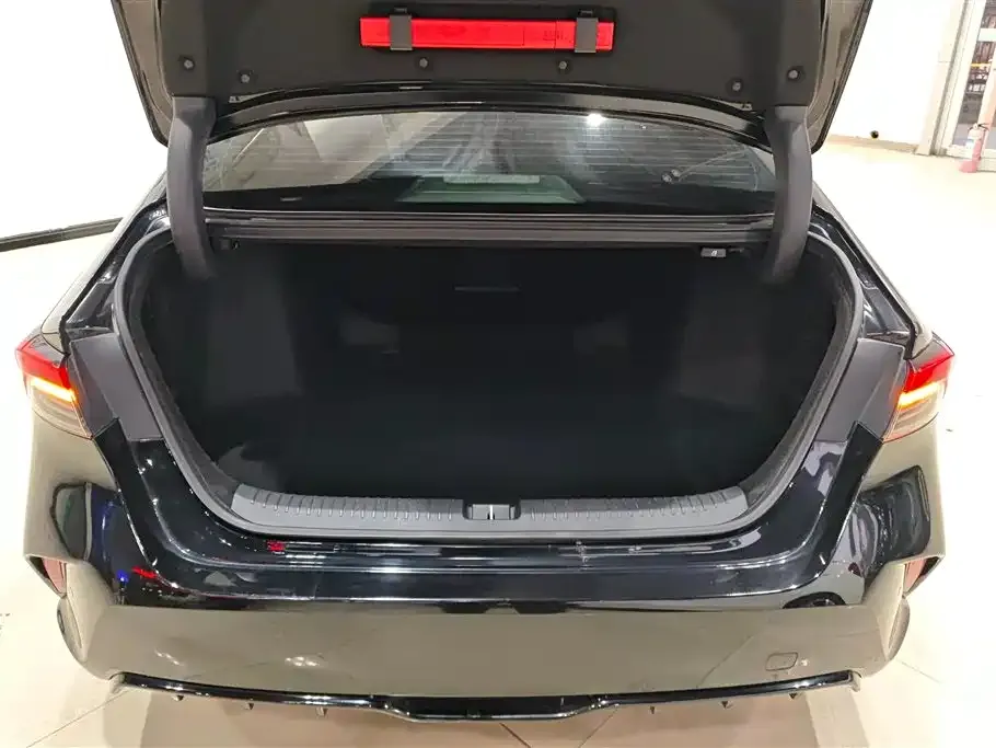 Honda Inspire — фото 4
