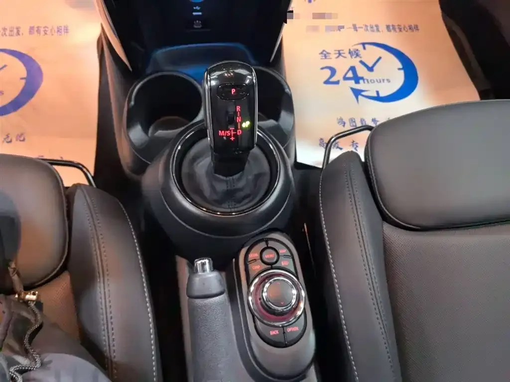 MINI Cooper (3-door) 2023 из CN, фото 4