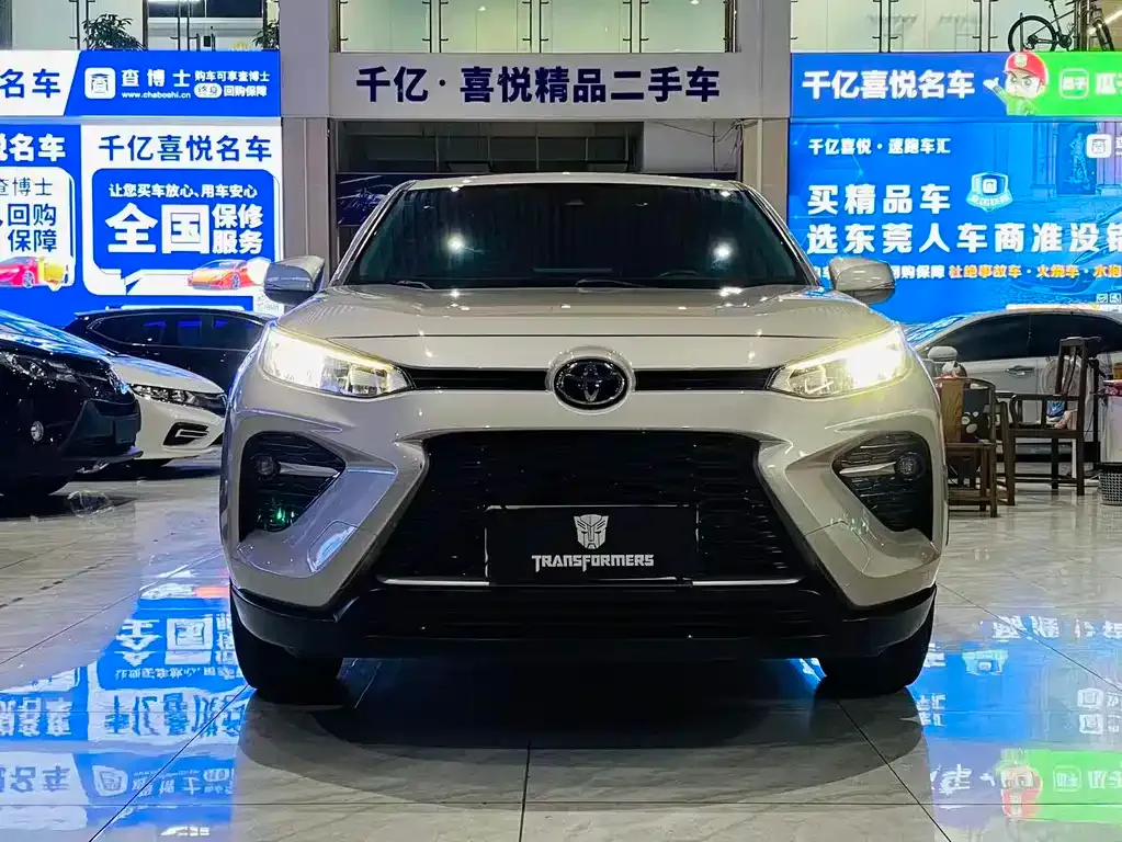 Toyota Wildlander — фото 3