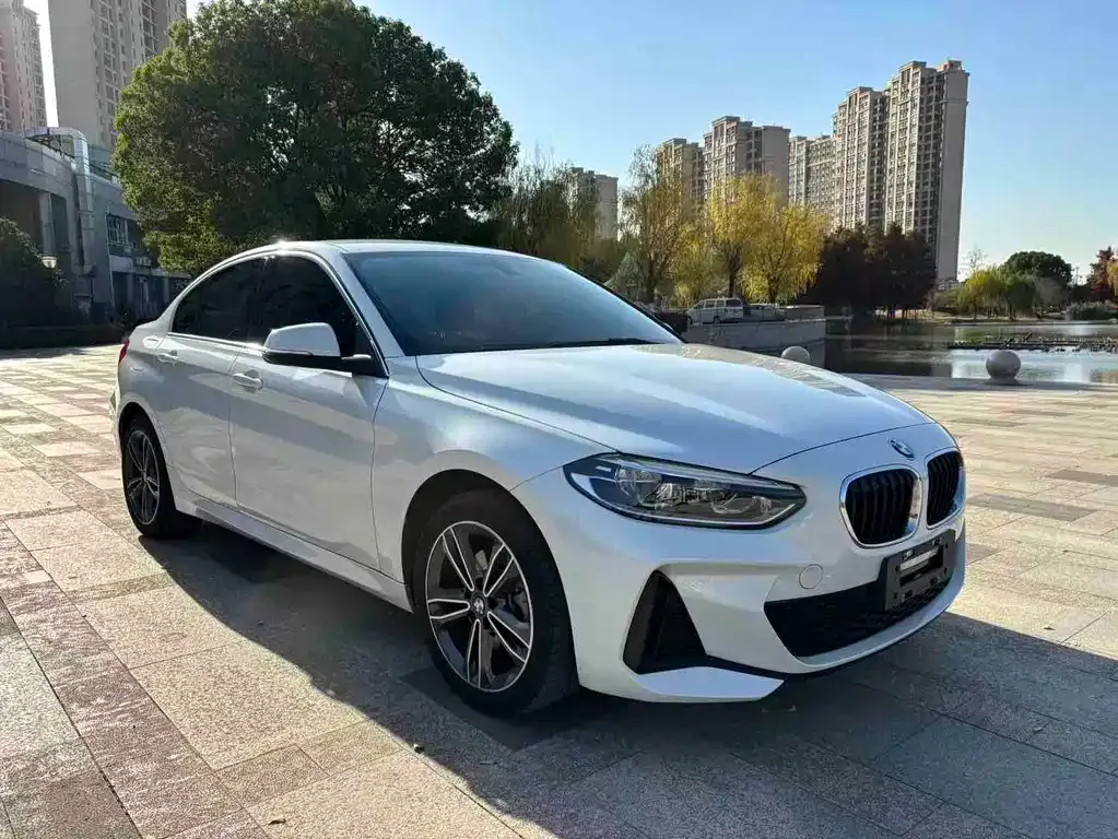 BMW 1 Series 2022 из CN, фото 4