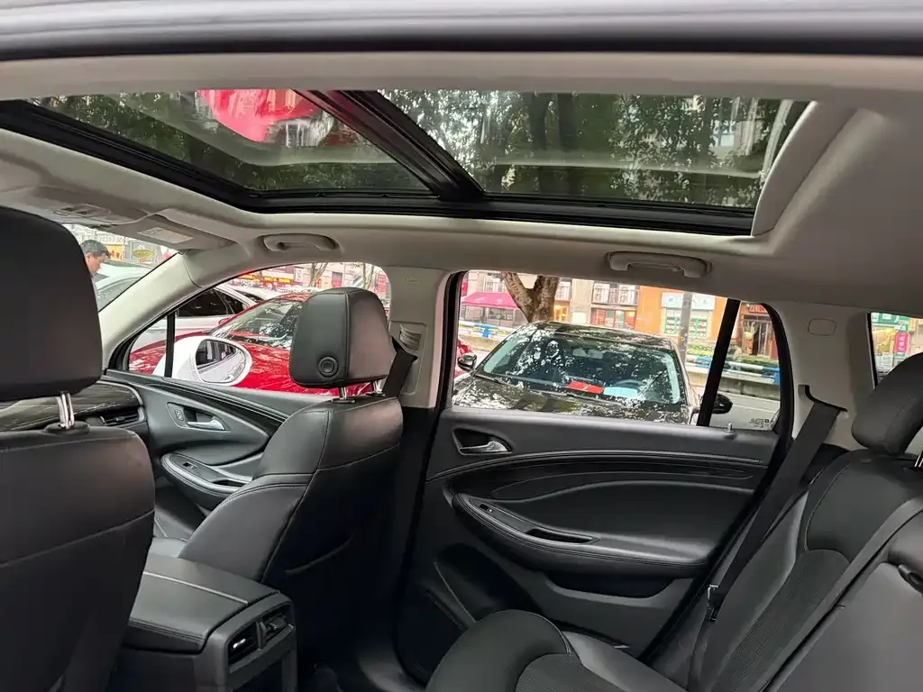 Buick Envision Plus 2021 из CN, фото 5
