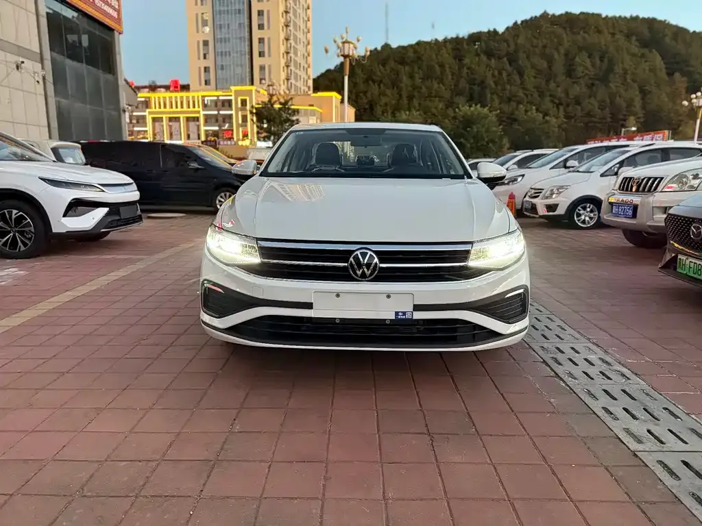 Volkswagen Bora 2025 из CN, фото 2
