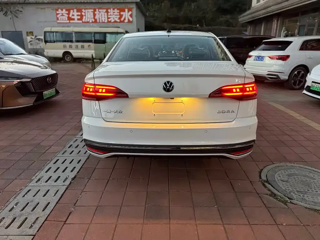 Volkswagen Bora 2025 из CN, фото 5