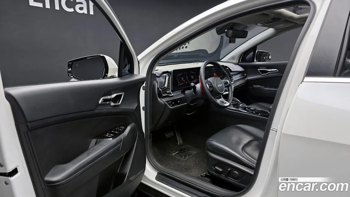 Kia Sportage — фото 8