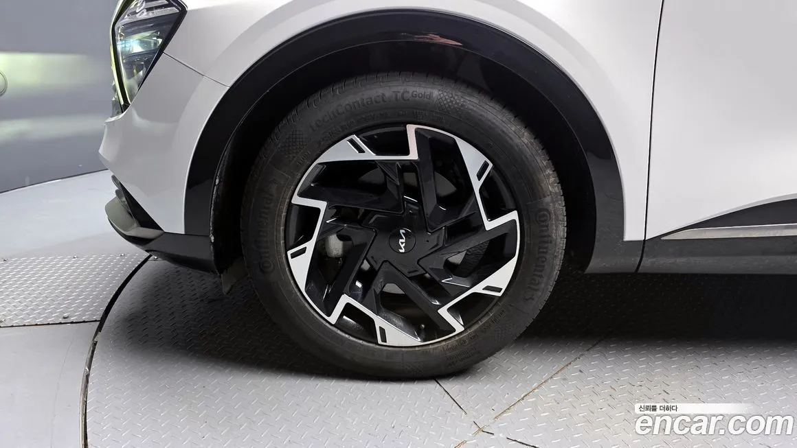 Kia Sportage — фото 5