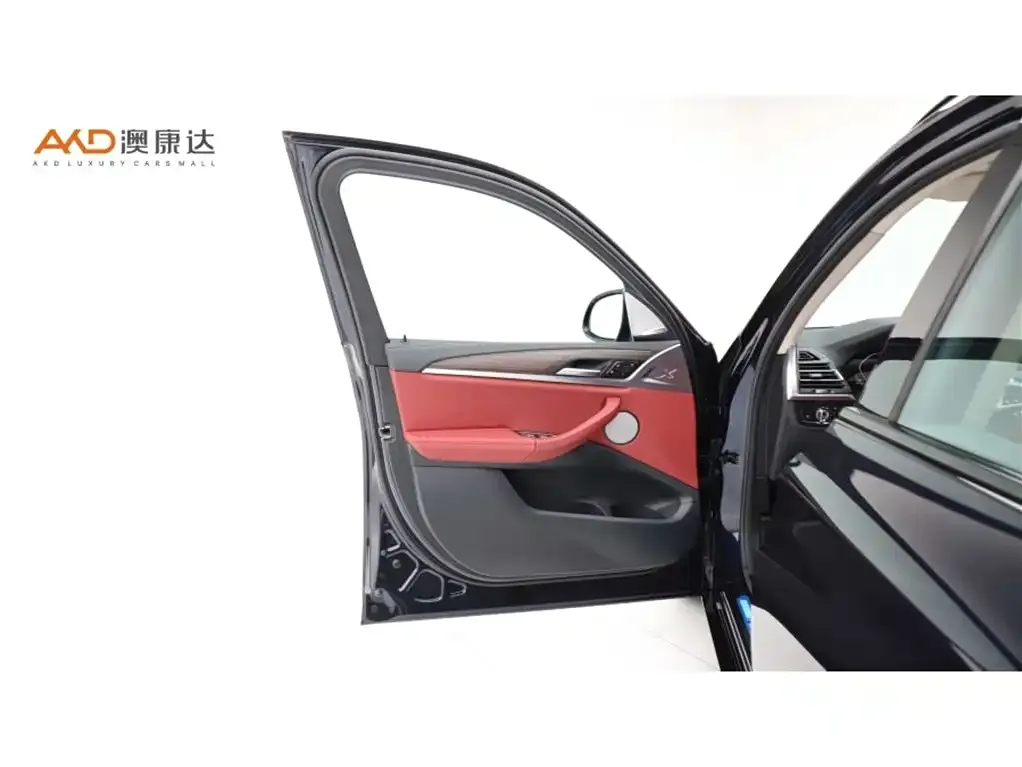 BMW X3 2022 из CN, фото 2
