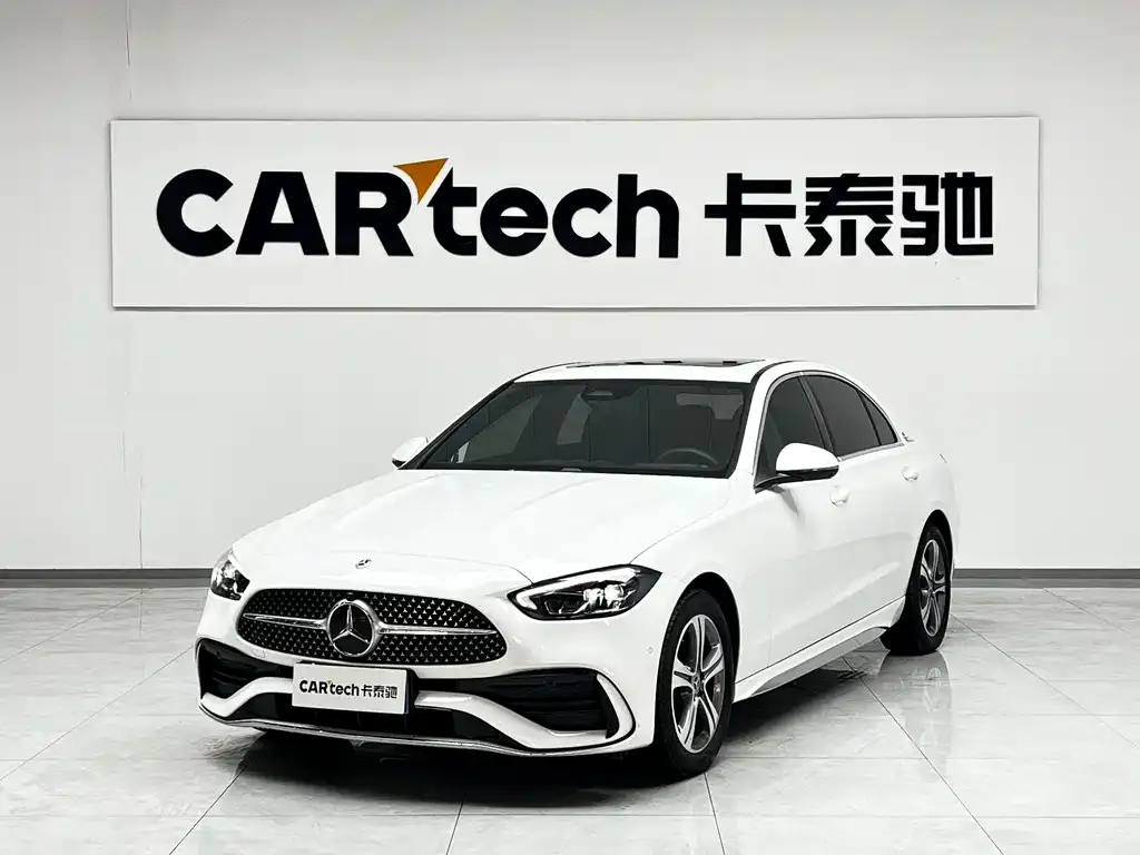 Mercedes-Benz C-Class — фото 1