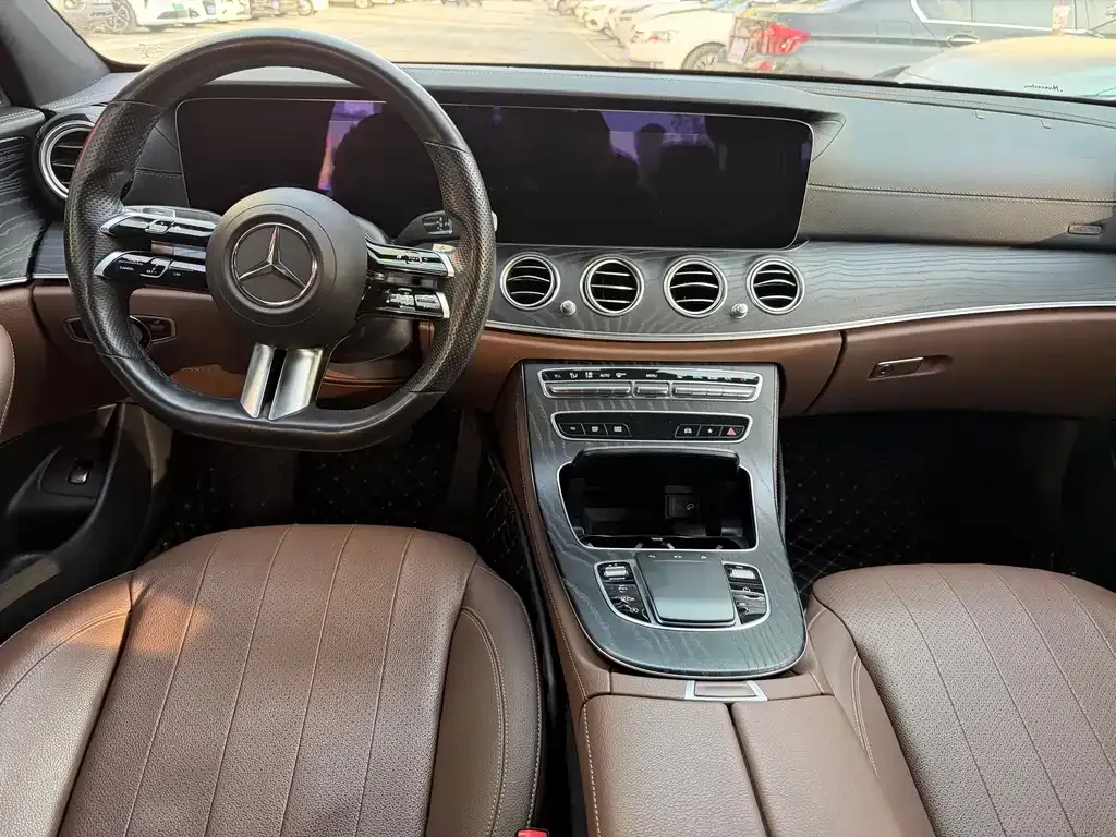 Mercedes-Benz E-Class (Import) — фото 5
