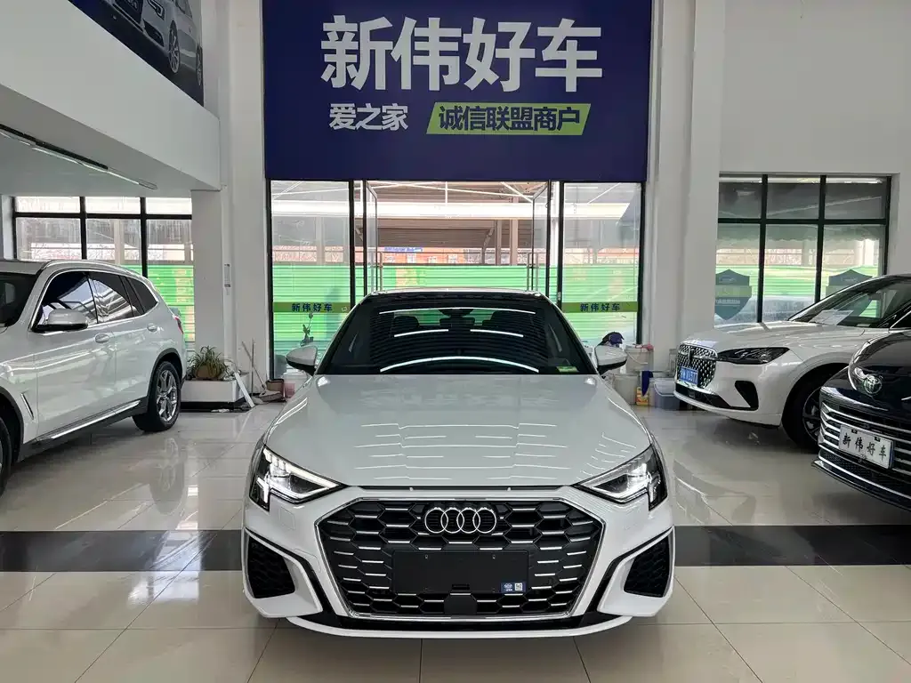 Audi A3 2022 из CN, фото 10