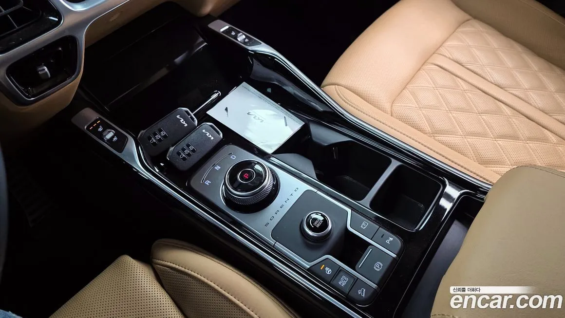 Kia Sorento — фото 9