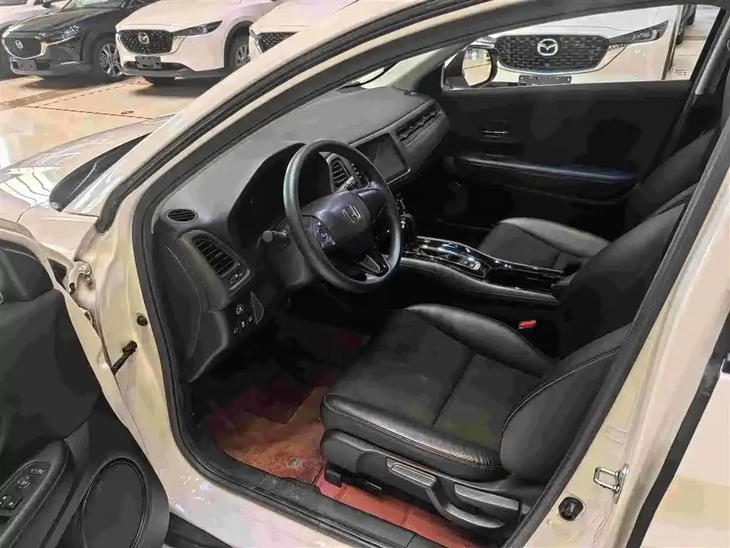 Honda Vezel 2021 из CN, фото 5