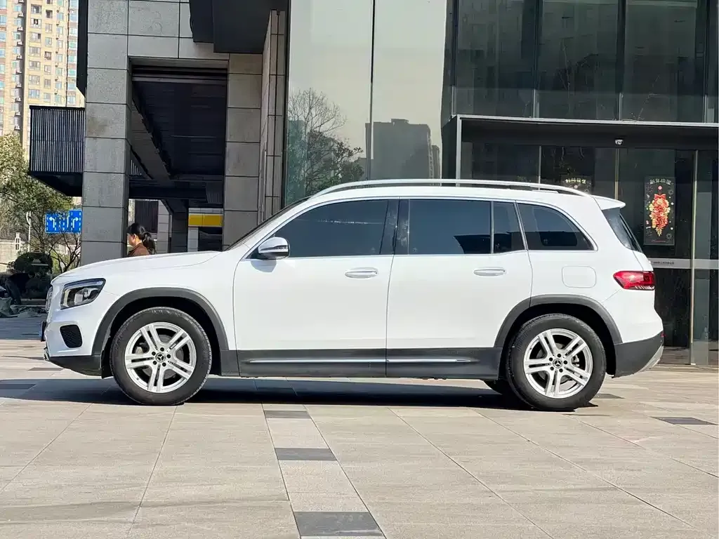Mercedes-Benz GLB 2021 из CN, фото 2