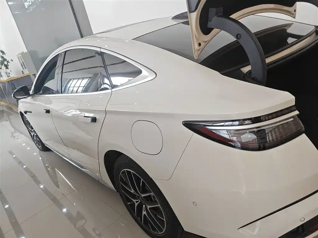 BYD Seal 07 DM-i 2025 из CN, фото 9