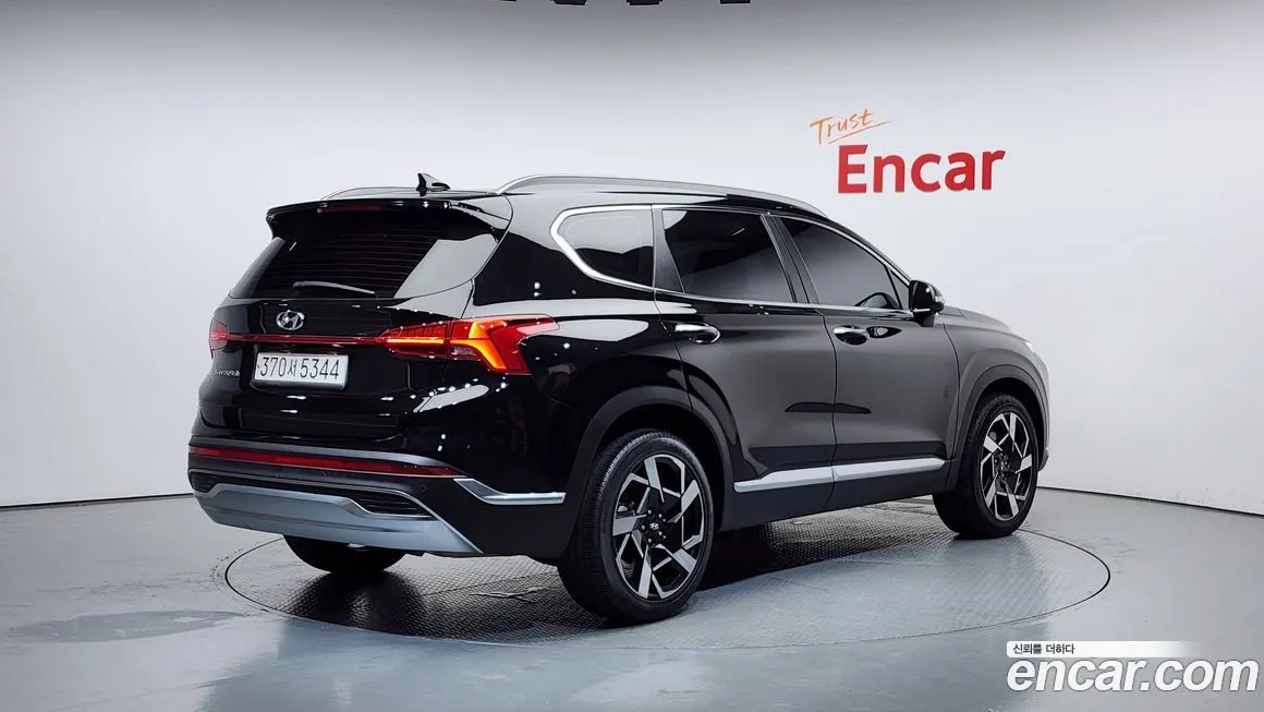 Hyundai Santafe — фото 3