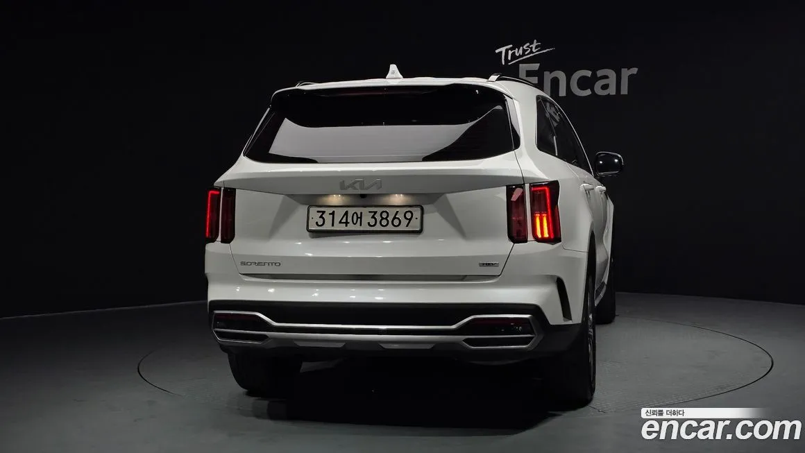 Kia Sorento — фото 4