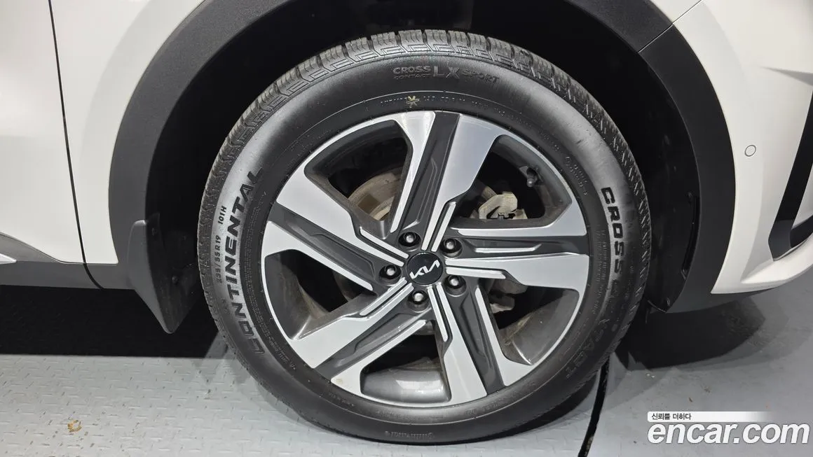 Kia Sorento — фото 6