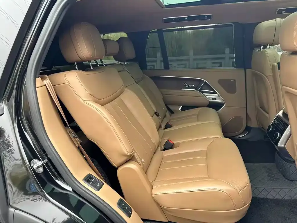 Land Rover Range Rover 2024 из CN, фото 8