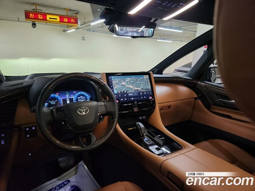 Toyota Alphard — фото 3