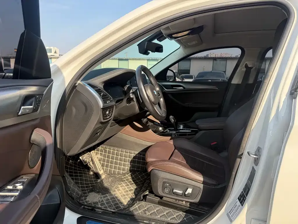 BMW X4 2021 из CN, фото 10